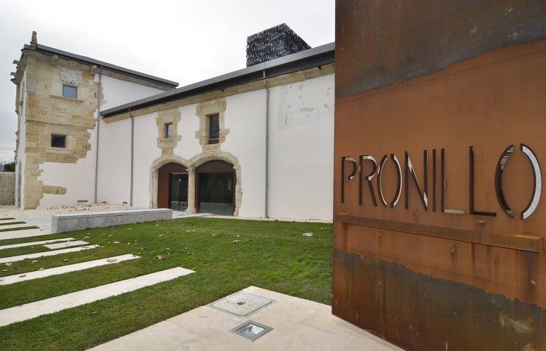 Conjunto Monumental de la Casa Noble de los Riva-Herrera, Spain